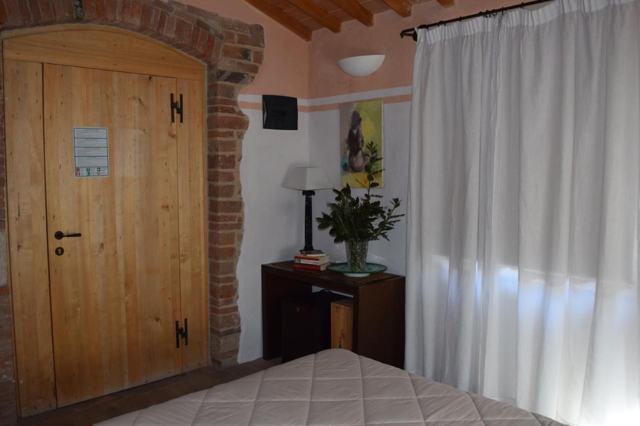 La Locanda Del Vino Nobile B&B Montepulciano Stazione Exterior foto